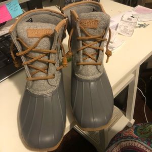 Sperry duck boots